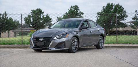 Nissan Altima 2024