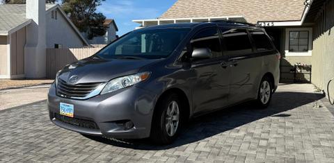 Toyota Sienna 2015