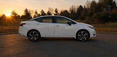 Nissan Versa 2025