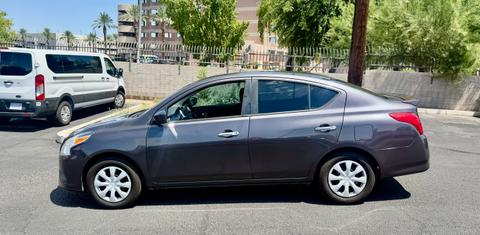 Nissan Versa 2015
