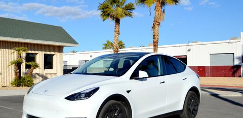Tesla Model Y 2023