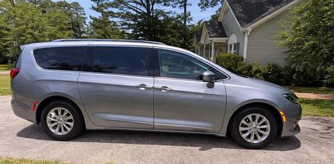 Chrysler Pacifica 2018