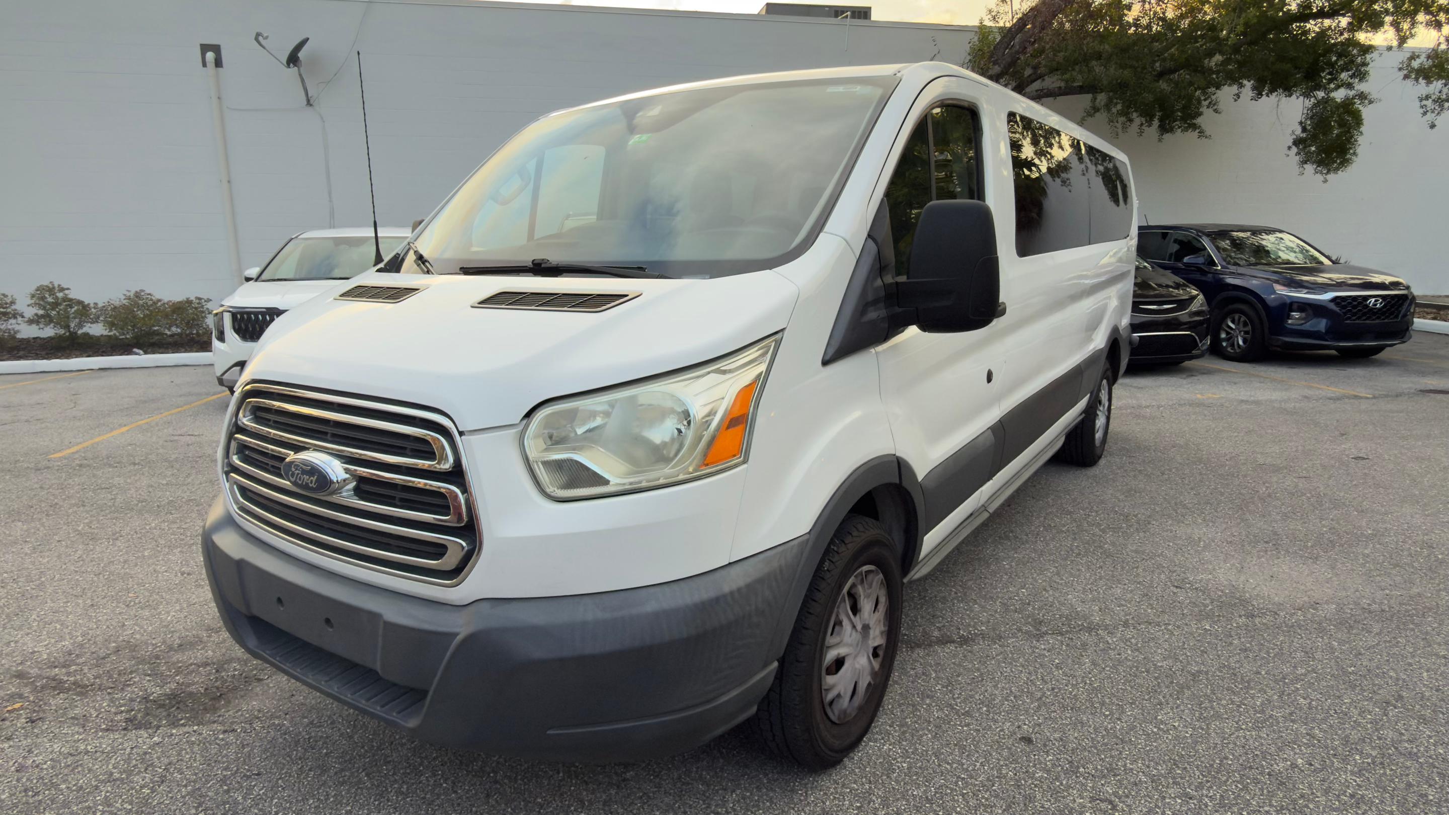 Ford Transit 2018 in Orlando, FL