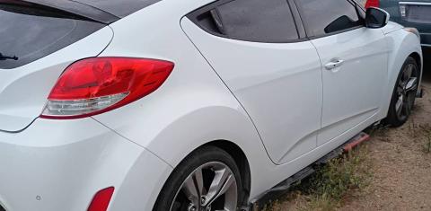 Hyundai Veloster 2015