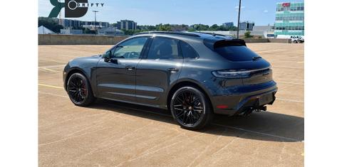 Porsche Macan 2023