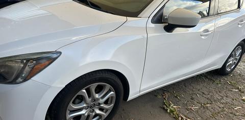 Scion iA 2016