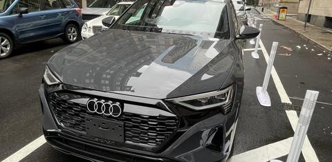 Audi Q8 e-tron 2024