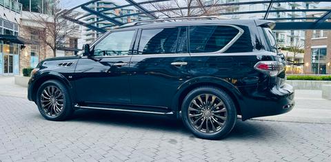 INFINITI QX80 2017