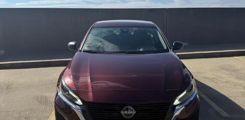 Nissan Altima 2025