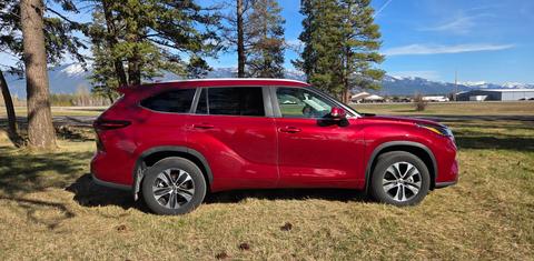 Toyota Highlander 2025