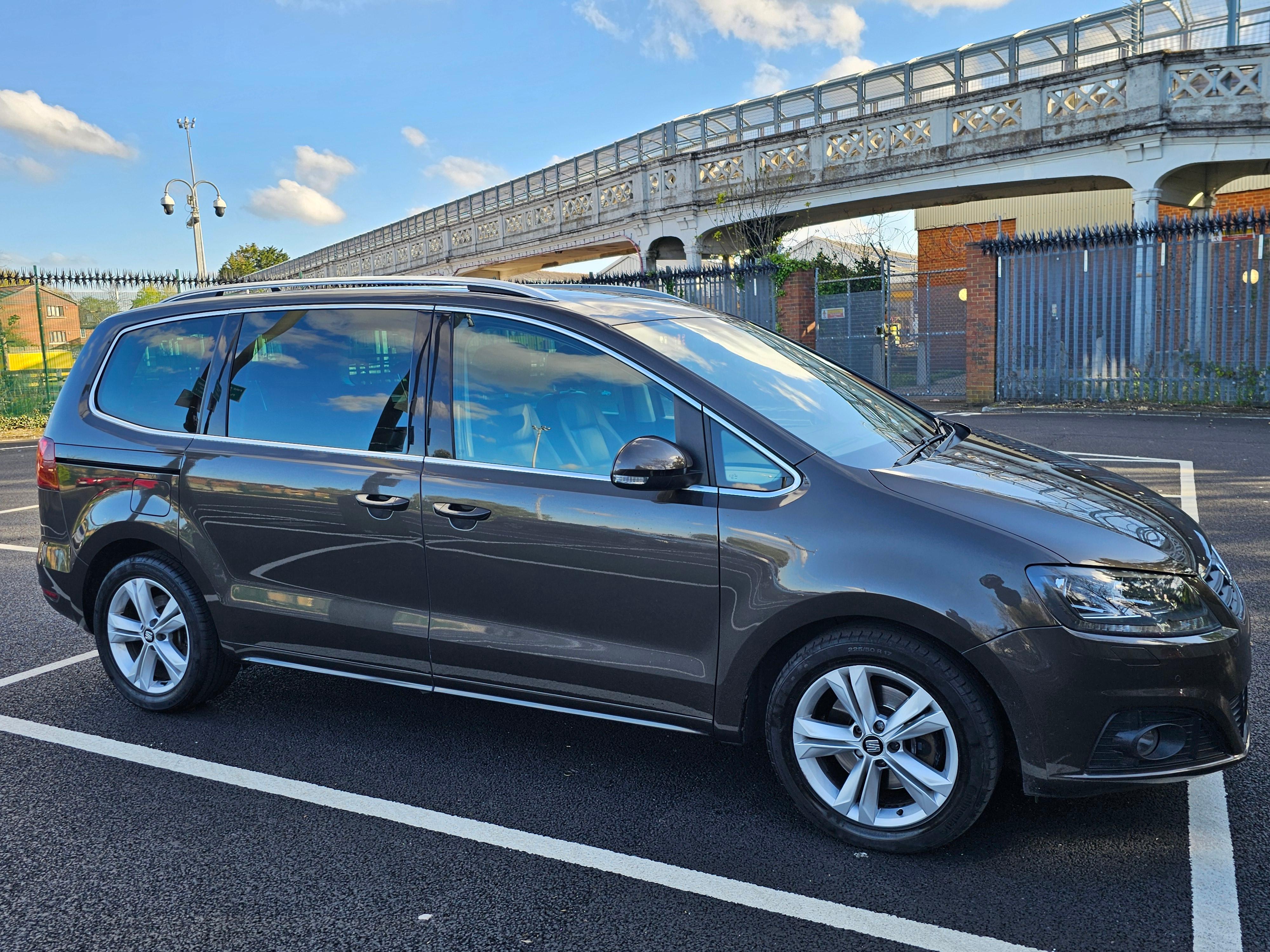 Seat Alhambra 2017 in Morden