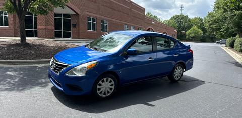 Nissan Versa 2015