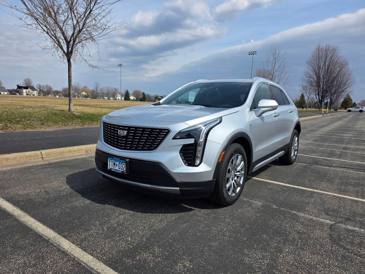 Cadillac XT4 2020 in Shakopee, MN