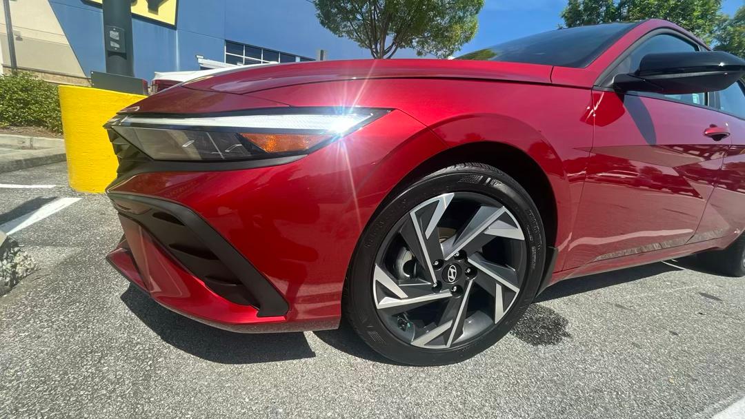 Hyundai Elantra 2025 in Suwanee, GA
