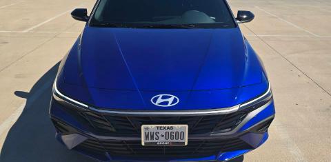 Hyundai Elantra 2025
