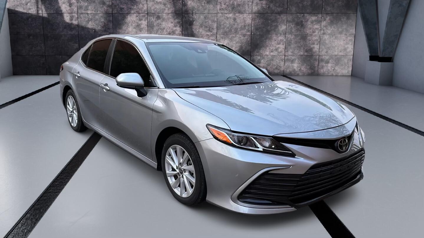 Toyota Camry 2024 in Glendale, AZ