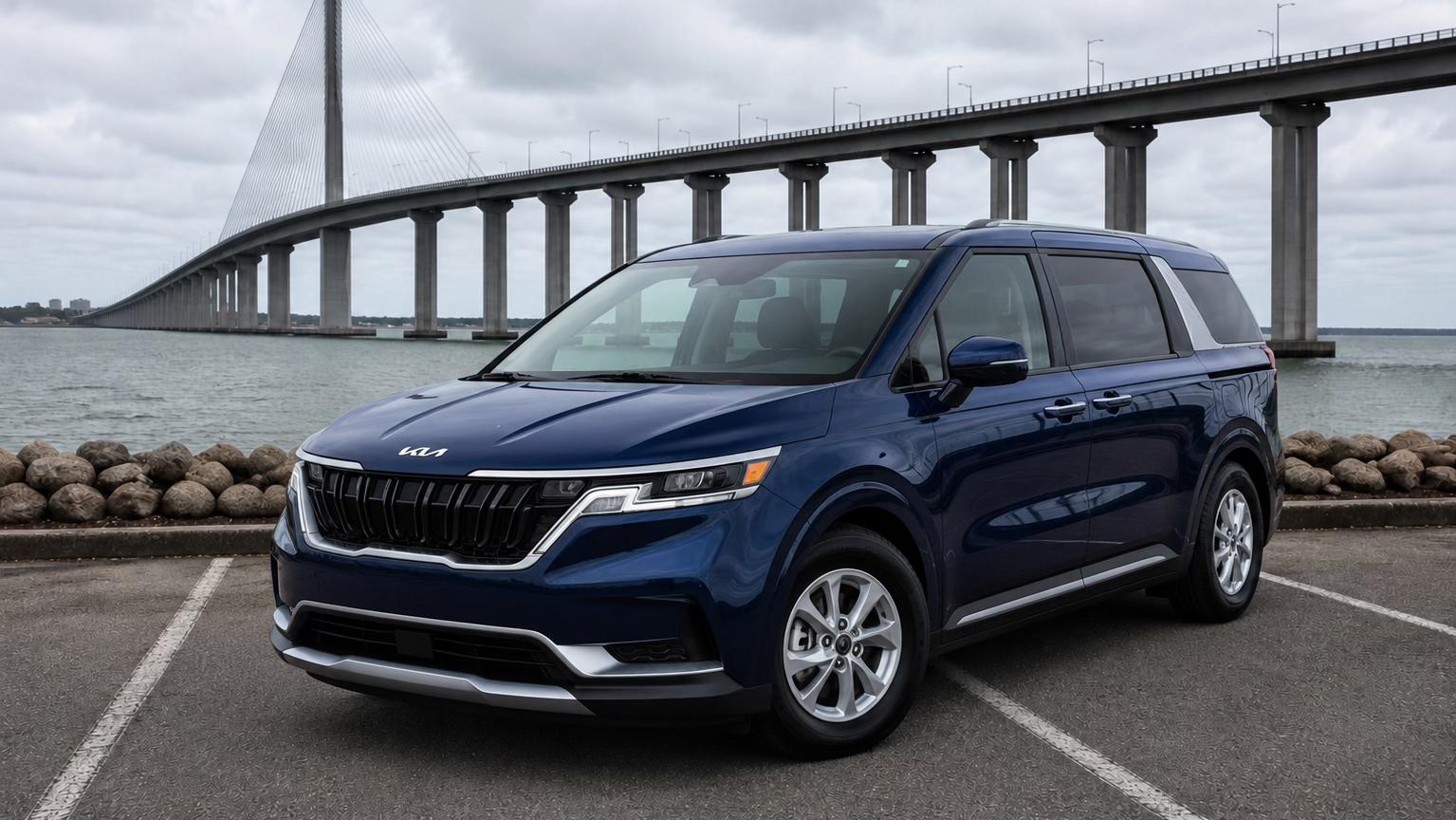Kia Carnival 2024 in Palmetto, FL