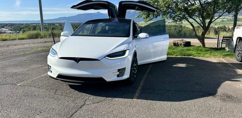 Tesla Model X 2018