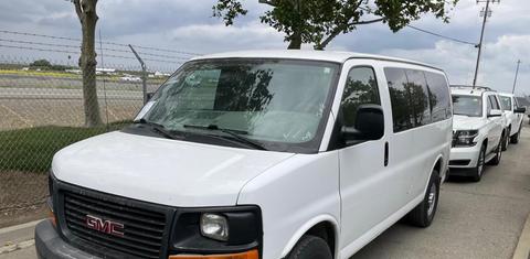 GMC Savana 2015