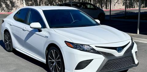 Toyota Camry Hybrid 2020