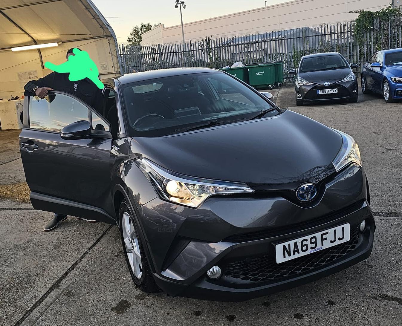 Toyota C-HR 2019 in Luton