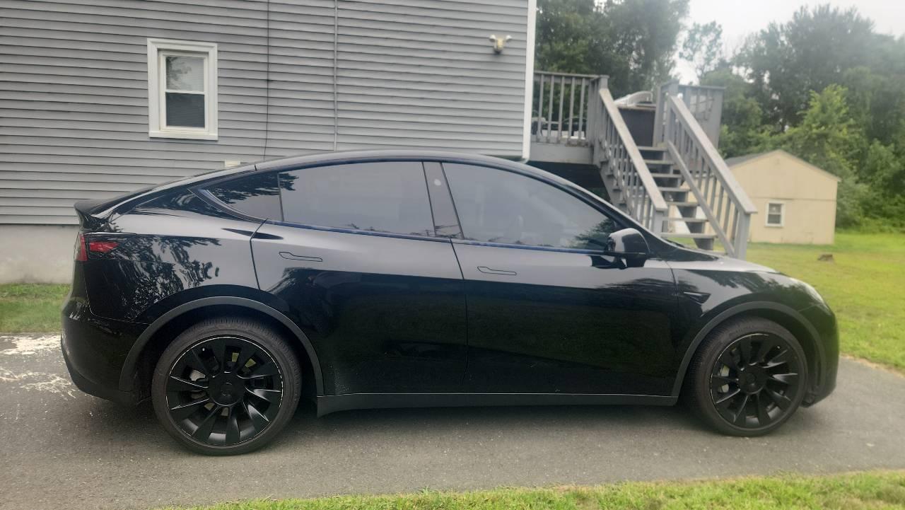 Tesla Model Y 2023 in East Hartford, CT