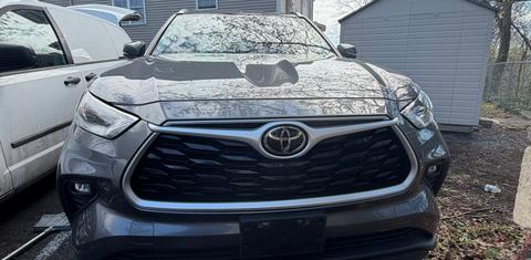 Toyota Highlander 2021