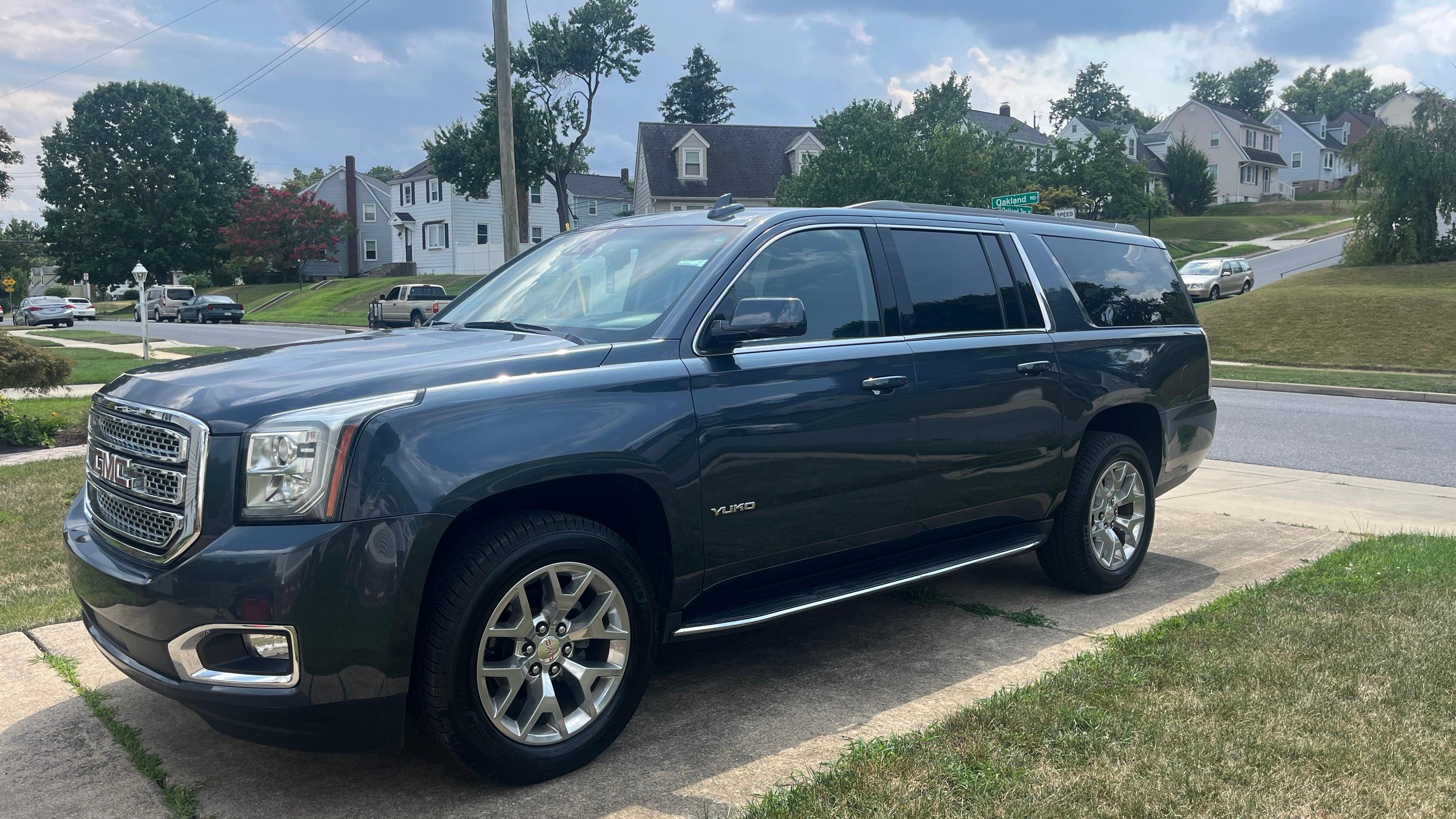 GMC Yukon XL 2019 in Halethorpe, MD