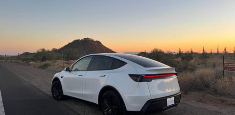 Tesla Model Y 2026