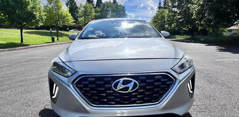 Hyundai Ioniq Hybrid 2020