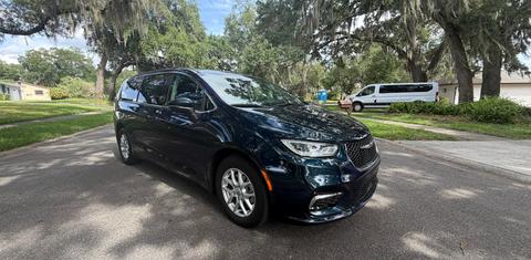 Chrysler Pacifica 2023
