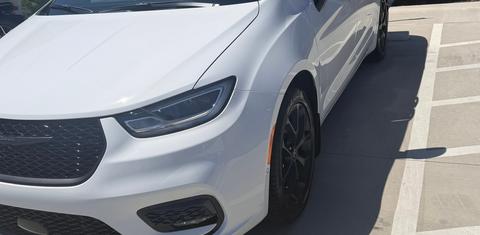Chrysler Pacifica 2026