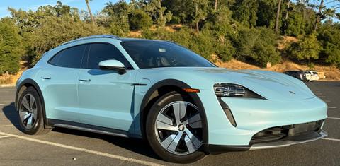 Porsche Taycan 2022