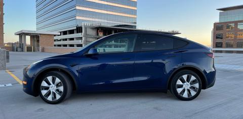 Tesla Model Y 2021