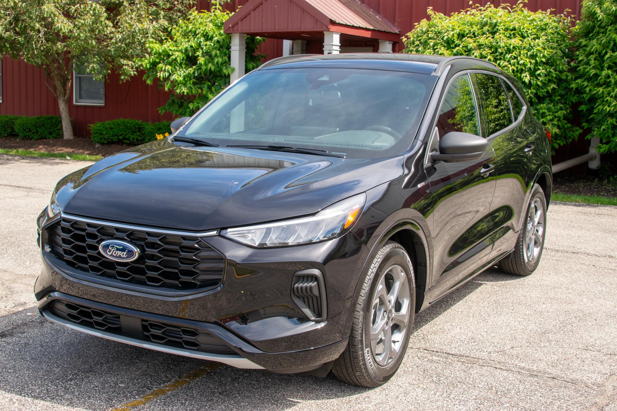 Ford Escape 2024 in Cleveland, OH
