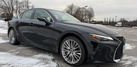 Lexus IS 2022