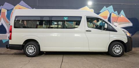 Toyota HIACE 2025