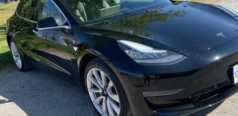 Tesla Model 3 2019