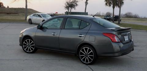 Nissan Versa 2019