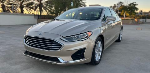 Ford Fusion Hybrid 2019