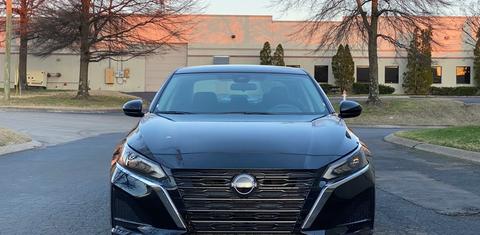 Nissan Altima 2023