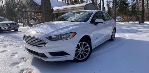 Ford Fusion Hybrid 2017