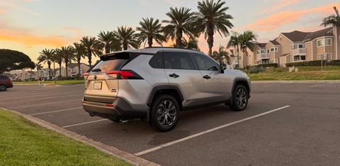 Toyota RAV4 Hybrid 2022