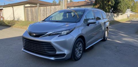 Toyota Sienna 2025