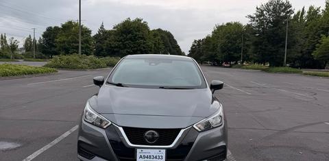 Nissan Versa 2021