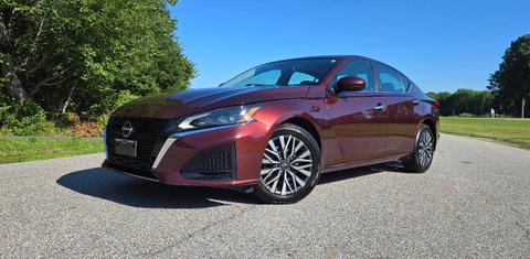 Nissan Altima 2023
