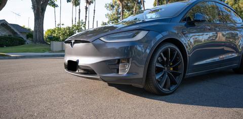 Tesla Model X 2019