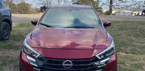 Nissan Versa 2025