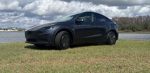 Tesla Model Y 2026