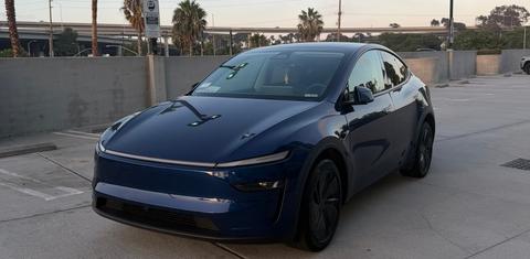 Tesla Model Y 2026